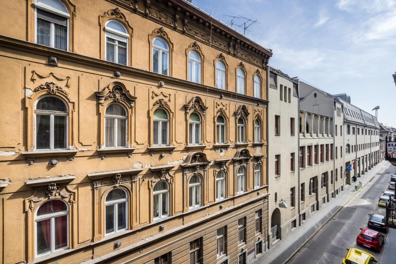 Апартаменты Cosy Tolnai Street *