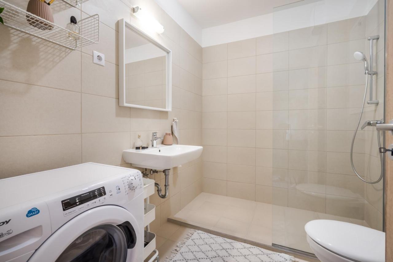 Cosy Tolnai Street Apartment *